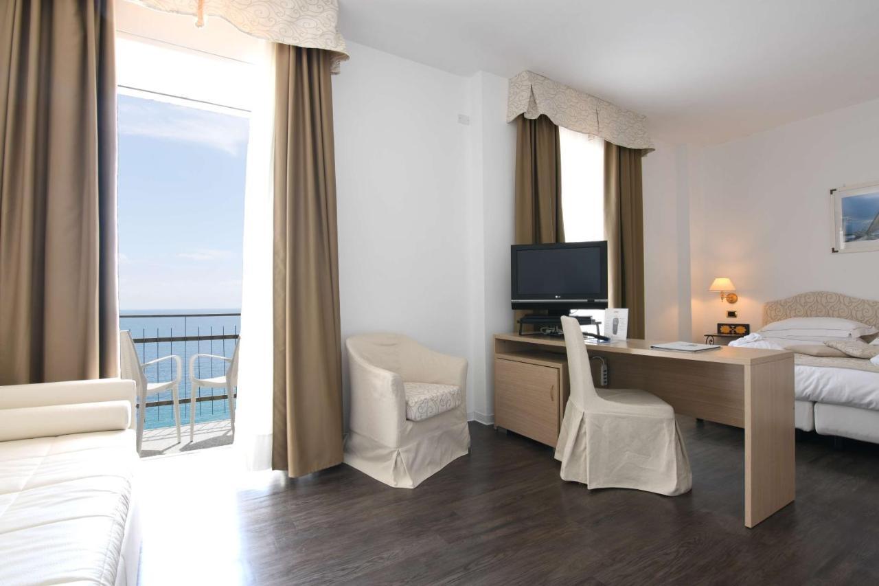 Best Western Hotel Acqua Novella Spotorno Kültér fotó