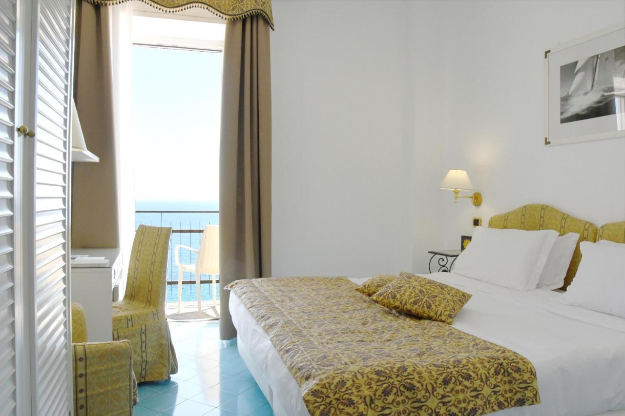 Best Western Hotel Acqua Novella Spotorno Kültér fotó