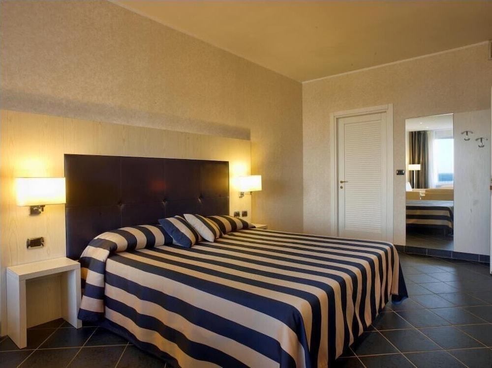 Best Western Hotel Acqua Novella Spotorno Kültér fotó